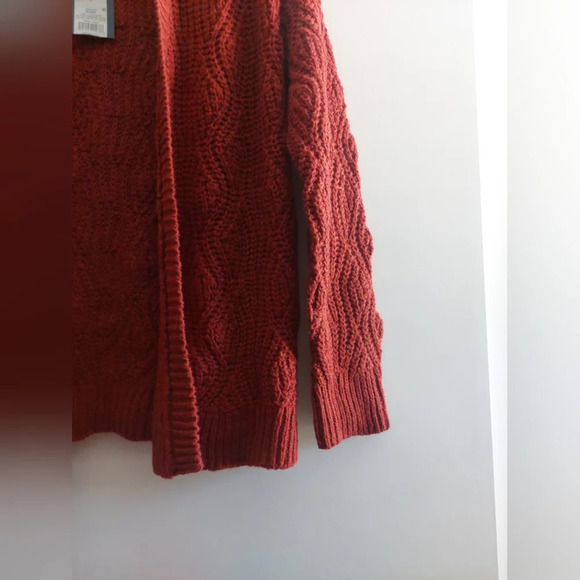 Universal Thread Women's chunky Cable knit open cardigan Rust Red New - Picture 5 of 7